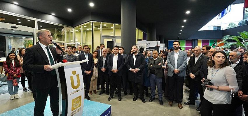 uskudarin-inovasyon-merkezi-atolye-uskudar-acildi.jpg