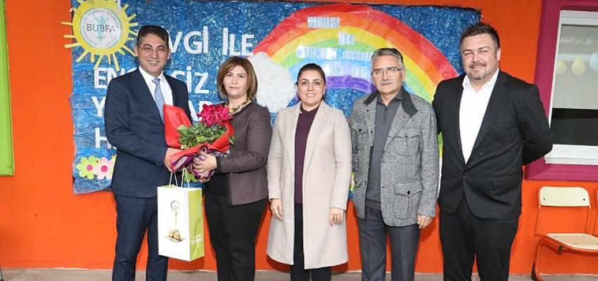 3-aralik-dunya-engelliler-gunu-dolayisiyla-burhaniye-belediyesi-bir-dizi-ziyarette-bulundu.jpg