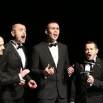 yeni-yili-ozel-konserle-karsiladilar.jpg