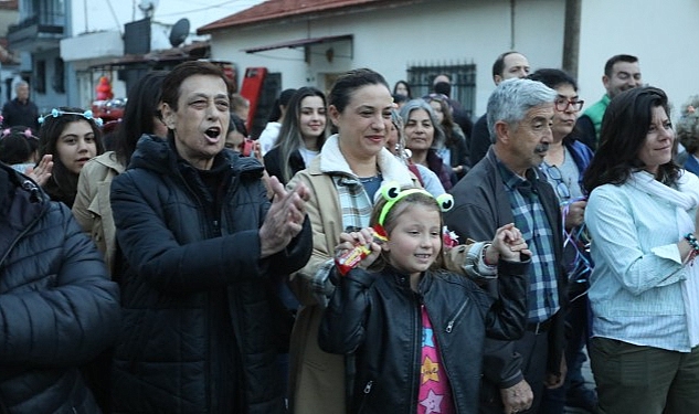 efes-selcukta-hidirellez-atesi-yandi.jpg