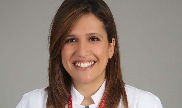 yaz-sicaklarinda-bas-agrisini-onlemek-icin-6-altin-kural.jpg