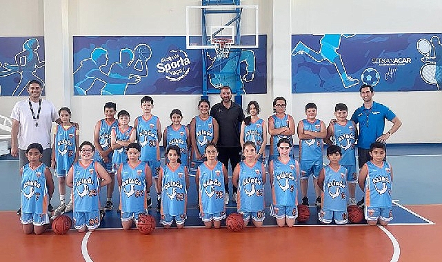 yeni-mahallede-cocuklar-spor-yaparak-egleniyor.jpg