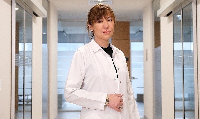 asiri-bruksizm-dislerin-catlamasina-kirilmasina-hatta-dis-kaybina-neden-olabilir.jpg