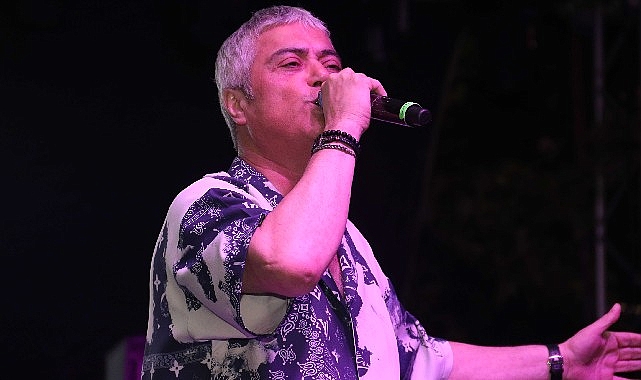 21-helva-soleni-cengiz-kurtoglu-ile-senlendi.jpg