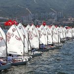 narliderede-yelkenler-kurtulusun-kahramanlarina-saygi-icin-aciliyor.jpg