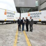 borusan-lojistik-20-tirsan-askili-tekstil-tasiyici-treyler-ile-filosunu-dahada-guclendiriyor.jpg