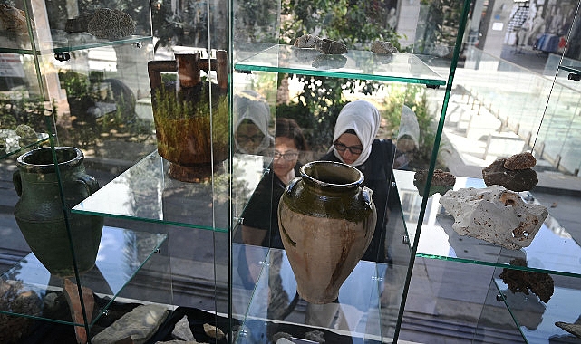 kemer-belediyesi-kultur-evinde-calismalar-tamamlandi.jpg