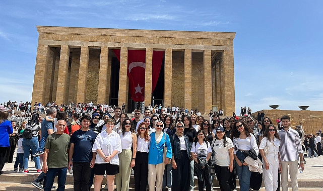 antalya-buyuksehir-belediyesinden-19-mayista-genclere-anlamli-hediye.jpg