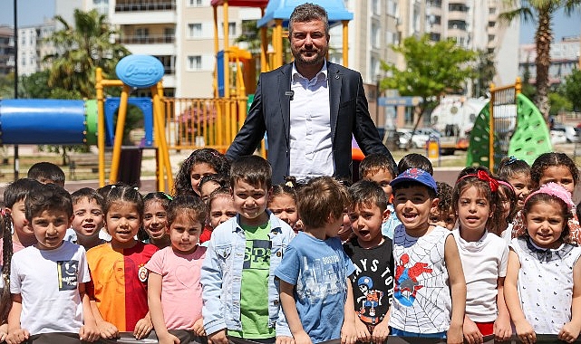 baskan-duman-miniklerle-fidan-dikti.jpg