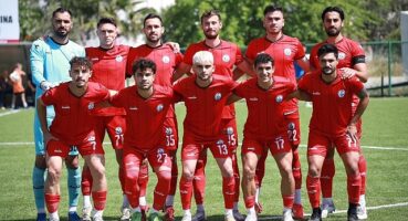 Bölgesel Amatör Lig 3. Grup 25. Hafta maçında Burhaniye Belediyespor, Bigaspor'u 7-2'lik farklı skorla mağlup etti